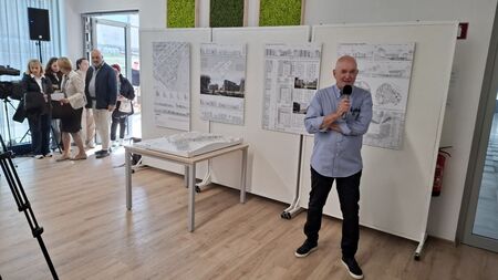 13_Izr. prof. Leon Belušič, vodja skupine, ki je prejela najvišjo nagrado